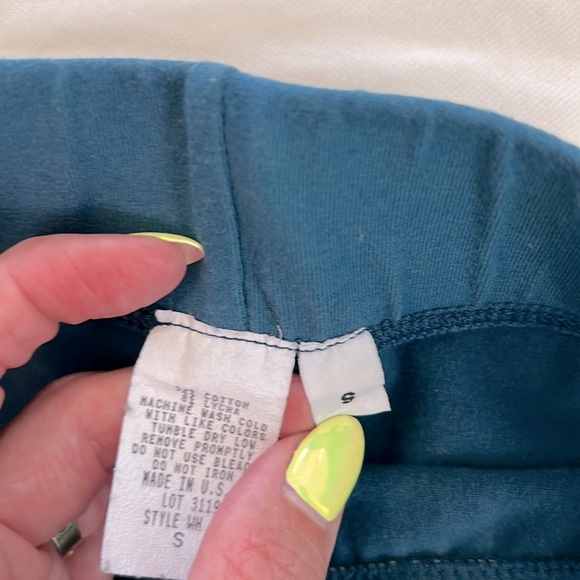 How Do You Wear That Biker Short Set - Picture 6 of 7